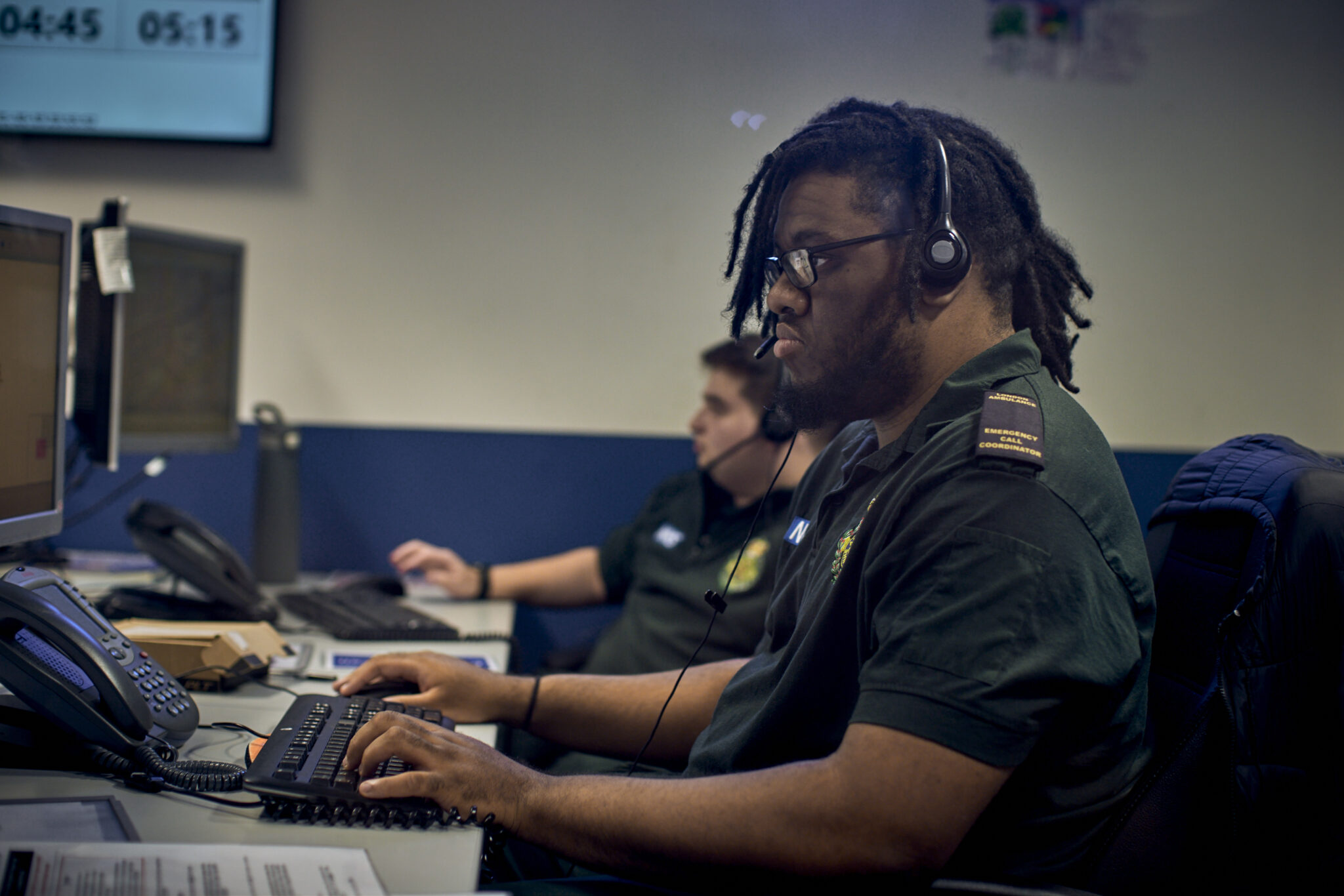 emergency-call-handler-roles-faqs-london-ambulance-service-nhs-trust